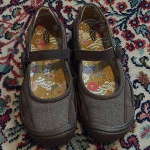 Keen Mary Janes